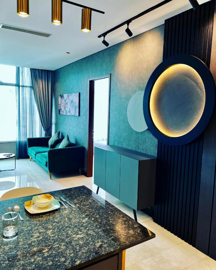 Klcc Sky Suites Kuala Lumpur Exterior photo