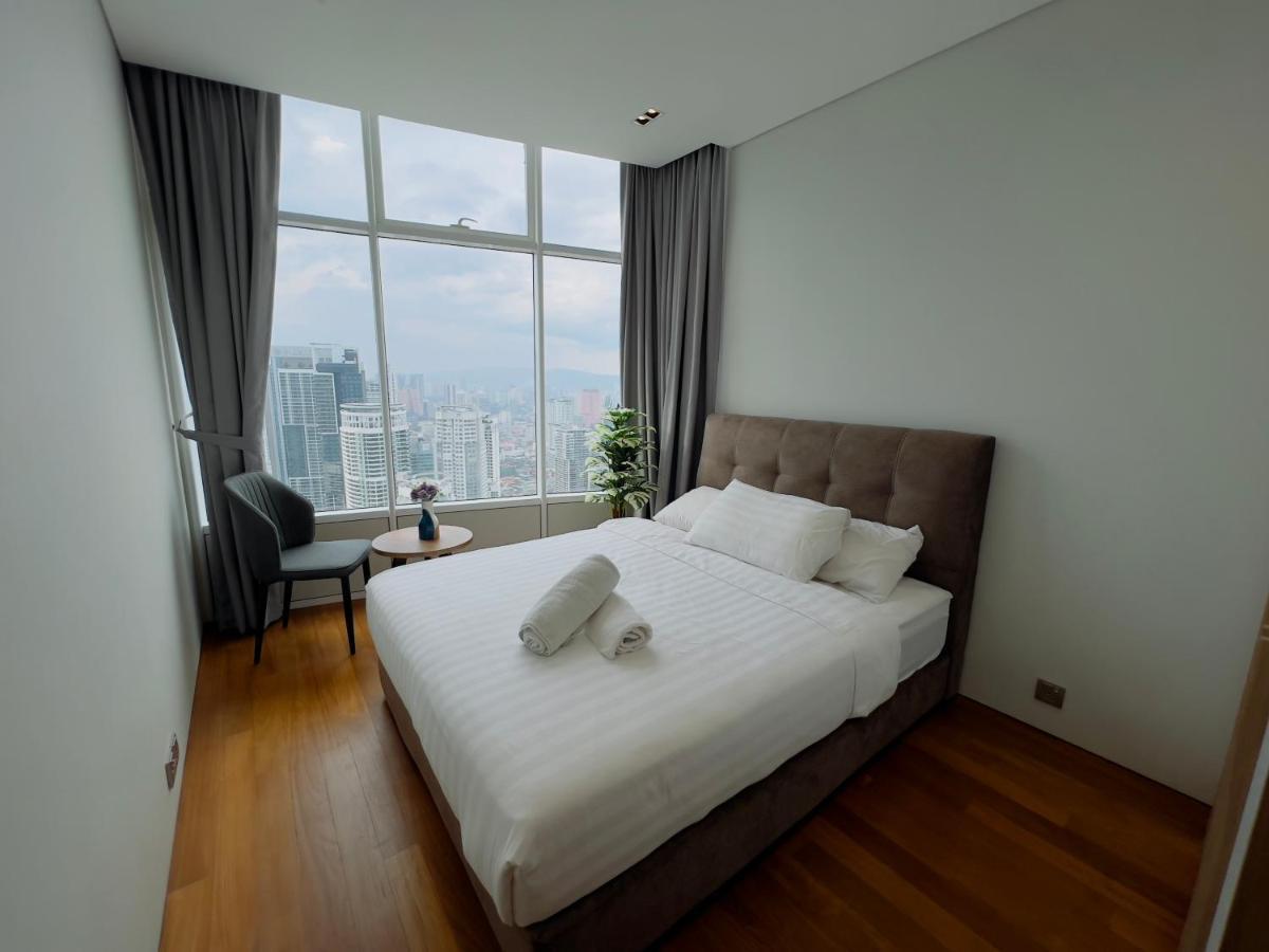 Klcc Sky Suites Kuala Lumpur Exterior photo